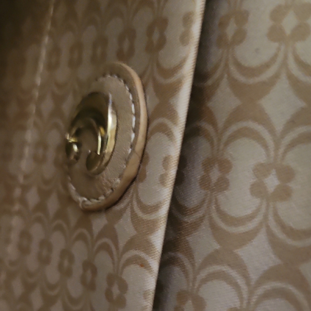 Charming Charlie Clutch Medium brown/Tan with Gold Chain 🔥 - Picture 6 of 10